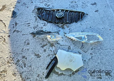 2015 Buick Enclave z USA, uszkodzony, nr VIN 5GAKVCKD1FJ144916